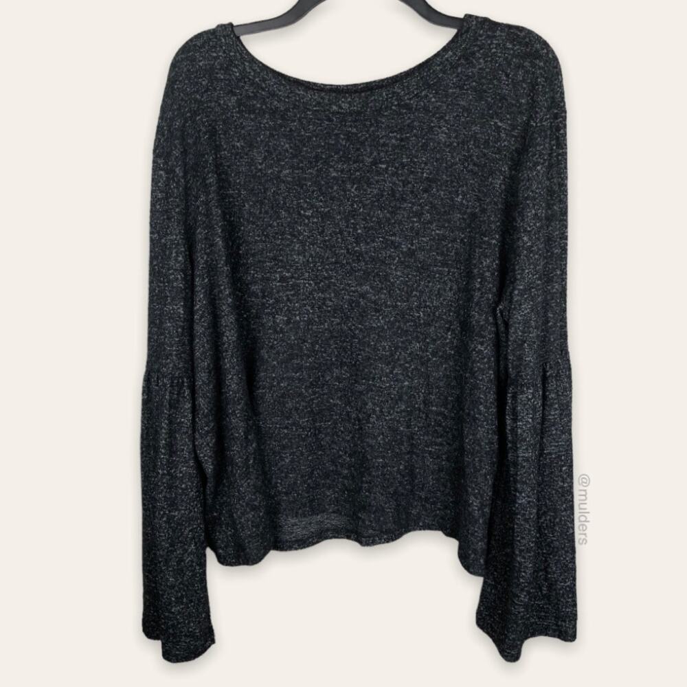 Rue21 Gray Long Flared Flounce Sleeve Soft Scoop Neck Top Shirt Plus Size